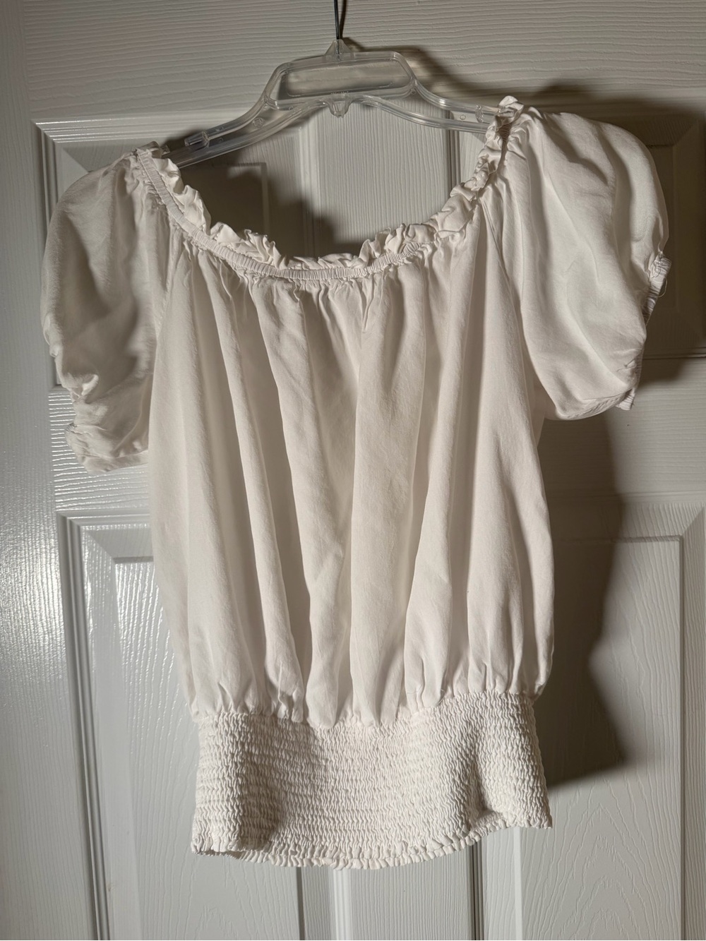 Women's Off-Shoulder Peasant Puff Sleeve Top in White - Picture 4 of 4
